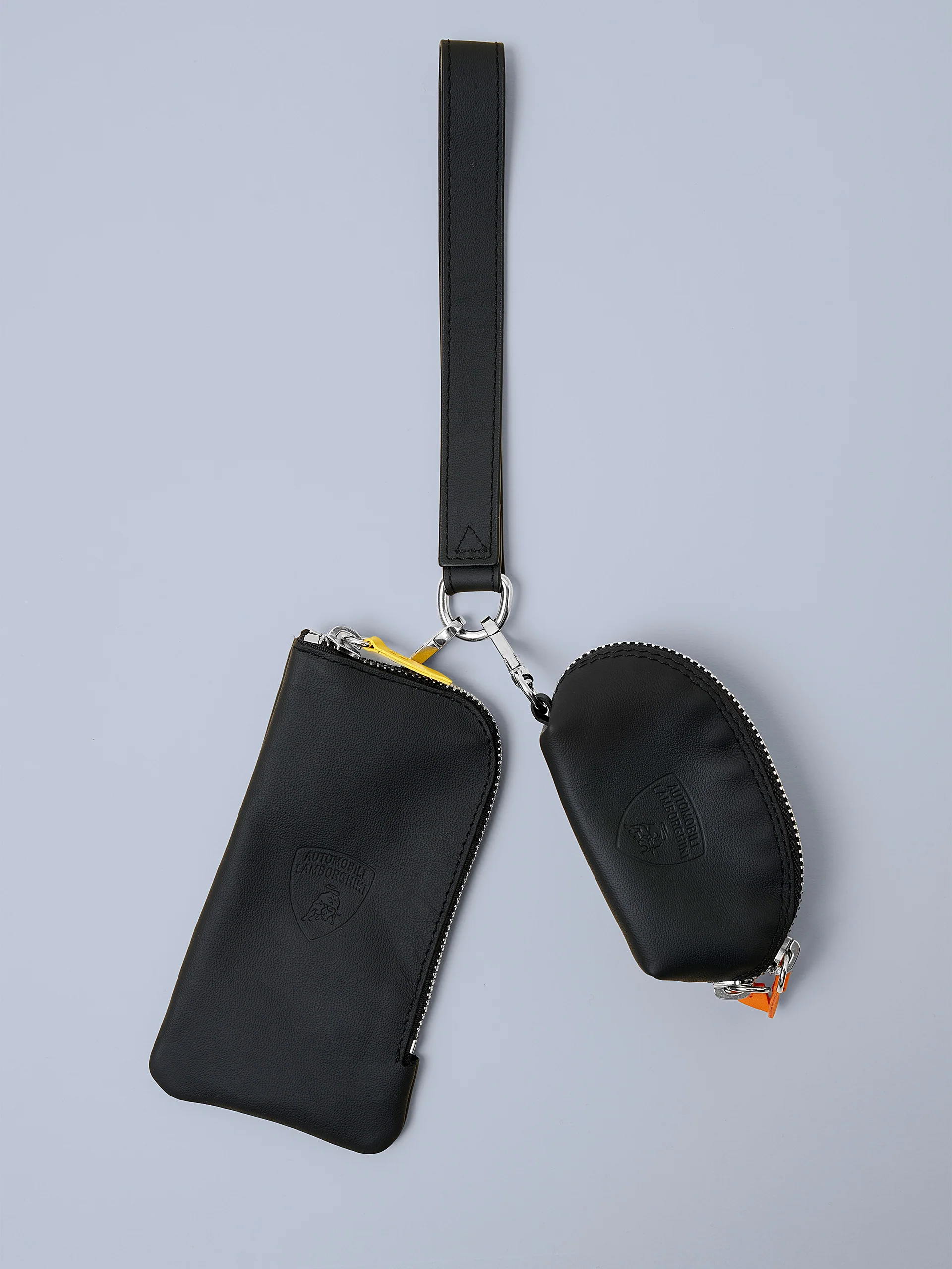 Clippable loop coin in upcycled leather - Image 5